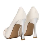 3DC32 Beige Stifte Mei