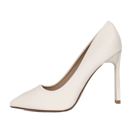 Schuhe auf einer dicken 3DC36 Beige Sohle Mei