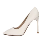Schuhe auf einer dicken 3DC36 Beige Sohle Mei