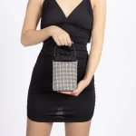 A01 Silberhandtasche Mei