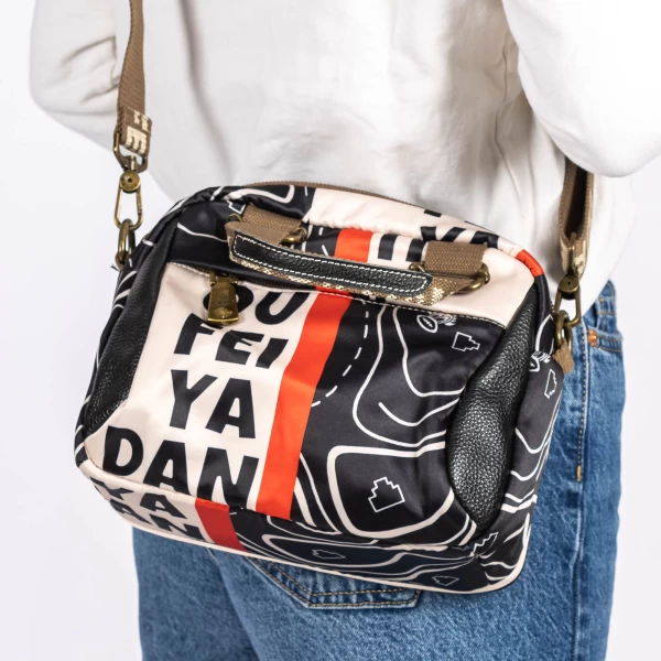Handtasche 6620 Black-Beży-rot Mei