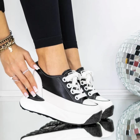 Sportschuhe auf der 3SJN29 -Plattform schwarz | Mei