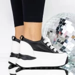 Sportschuhe auf der 3SJN29 -Plattform schwarz | Mei