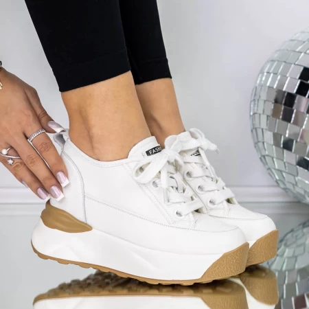 Sportschuhe auf der 3SJN29 -Plattform Beige | Mei