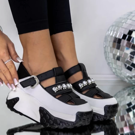 Sportschuhe auf der 3WL80 -Plattform schwarz | Mei