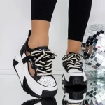 Sportschuhe auf der schwarzen Plattform 3WL100 Mei