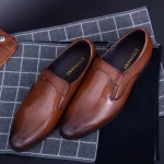 Herrenschuhe 792-037 Brown Stephano