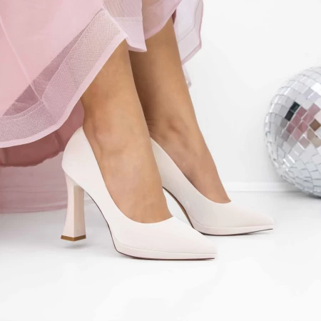 Schuhe auf dickem 3DC33 Beige Mei