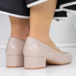 Schuhe auf einer dicken Sohle 3le32 Nude | Mei