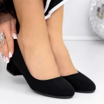 Schuhe auf einer dicken Sohle 3le32 schwarz | Mei