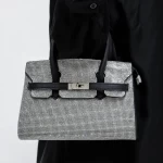 T6003 Handtasche schwarz Mei