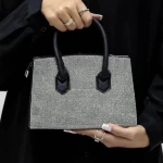 T6003 Handtasche schwarz Mei
