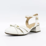 Sandalen auf einer dicken Sohle 30071 -Creme Advancer