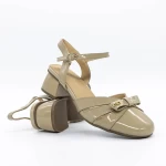 Sandalen auf einer dicken Sohle 30071 Pfirsich | Advancer
