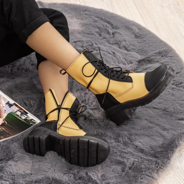 NX121 Black-Yellow Stiefel Mei