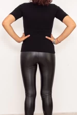 Frauenbluse mit kurzen Ärmeln QF5017-5 Schwarz | Mode