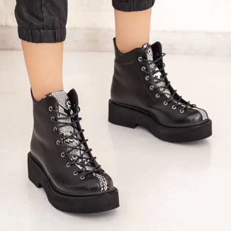 E508 Schwarze Stiefel Existieren