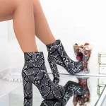 Kurze High Heels und XKK278 Schlangenplattform Mei