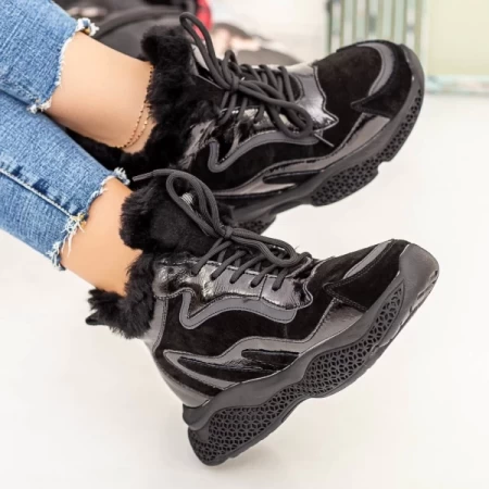 Schwarze Stiefel schwarz | Mei