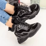 Schwarze Stiefel schwarz | Mei