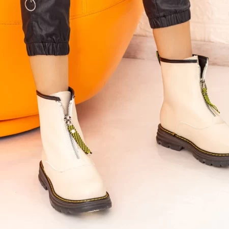 WLGH22 Beige Stiefel Mei