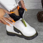 WLGH22 Weiße Stiefel Mei