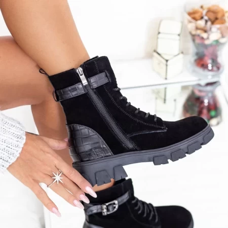 Stiefel 5332 Schwarz | Mei