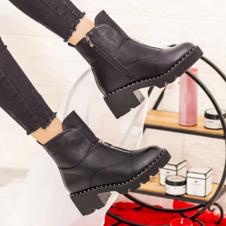 MX170 Black Stiefel Mei