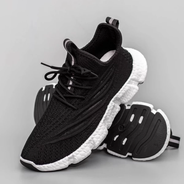 Männer JG18 Sportschuhe schwarz Mei