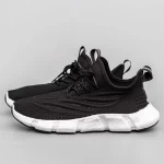 Männer JG18 Sportschuhe schwarz Mei
