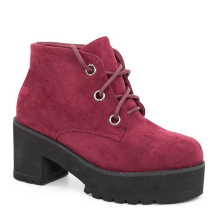 FD22 rote Stiefel Mei