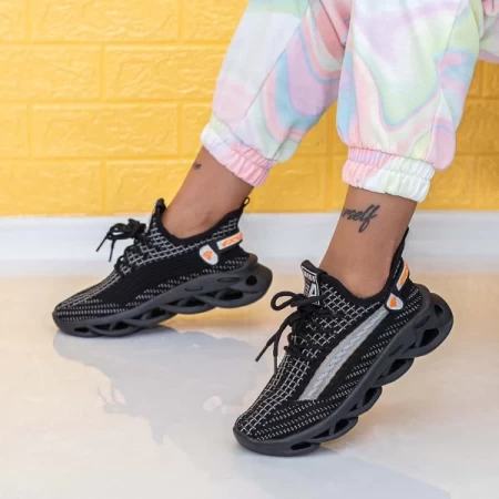 Frauen LGKN1 Sportschuhe schwarz Mei