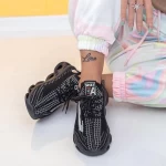 Frauen LGKN1 Sportschuhe schwarz Mei