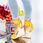 Sandalen auf der LE222 -Plattform Gelb Mei