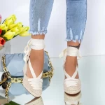 Sandalen auf dem L222 Beige Mei