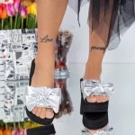 Frauen WLXX5 SREBRANY Pantoffeln Mei