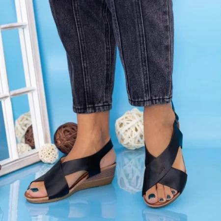 Sandalen auf der GH1929 -Plattform schwarz | Mei