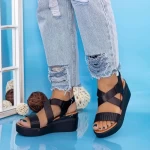 Sandalen auf der schwarzen PT12 -Plattform Mei