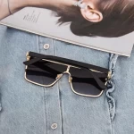 Sonnenbrille für Frauen 2020-35 C2 Schwarz | 2020