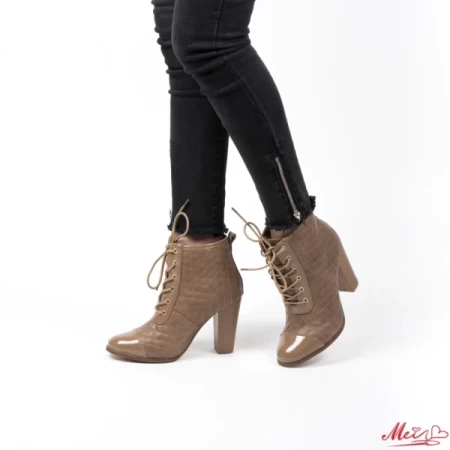 Kurze Stiefel mit einer dicken Absatz -AF13 Khaki | Mei
