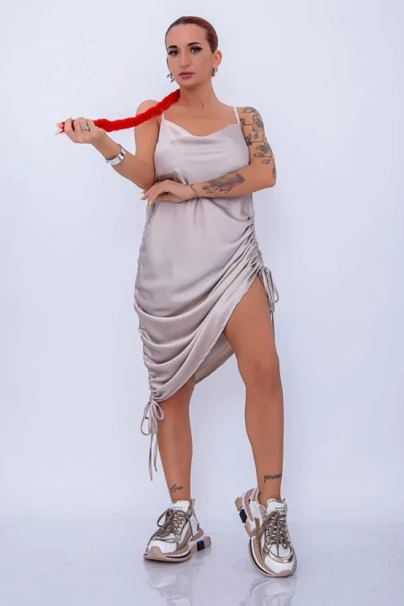 Frauenkleid 3756 Beige Mode