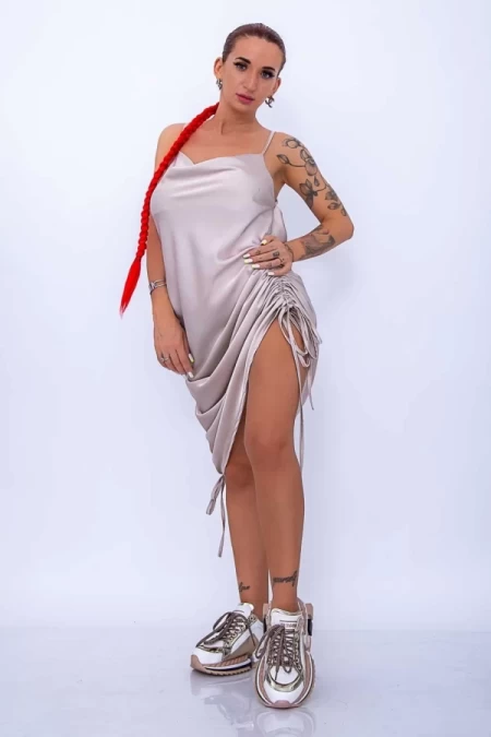 Frauenkleid 3756 Beige Mode