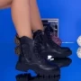 NX150 Black Stiefel Mei