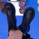 NX150 Black Stiefel Mei