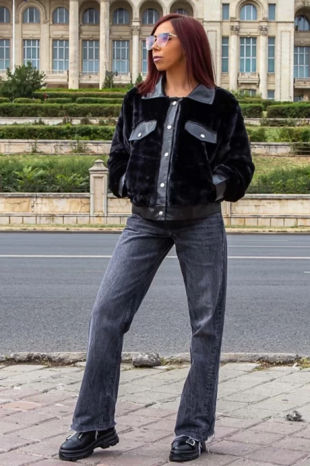 Frauenjacke 21-20 Schwarz Mode