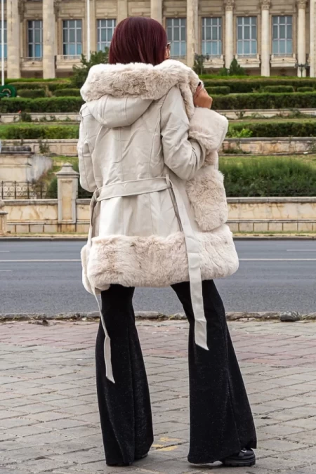 Frauenweste 21-29 Beige Mode